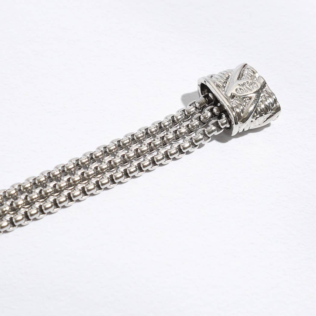 Stone Paved Heart Shape Point Magnetic Bracelet