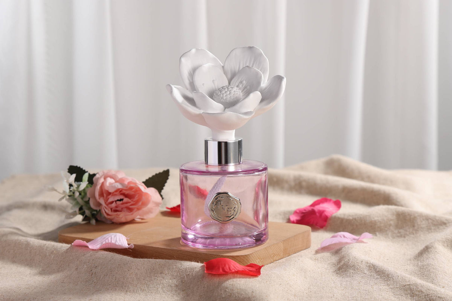 Magnolia Flower, Diffuser Gift Set - Velvet Petunia