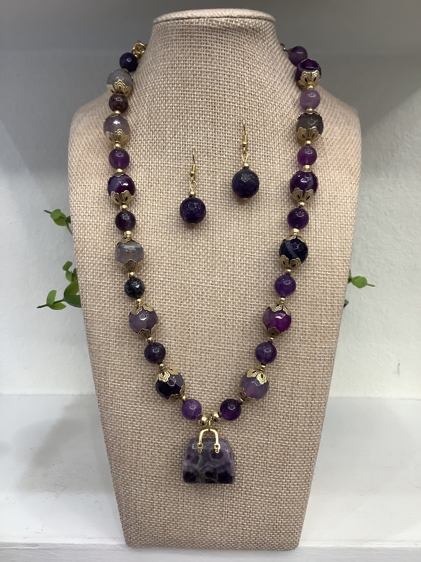 Agate Gemstones Handmade Artisan  Necklace Set w/ Matching Earrings (18” long + 2”extender)