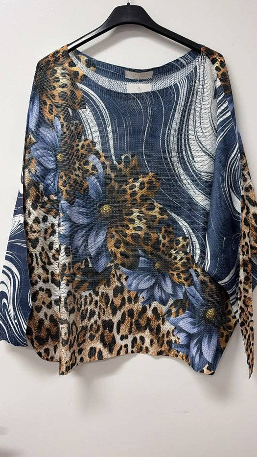Leopard Daisy Swirl, Round neck, Knit Printed, Italian Top — Navy