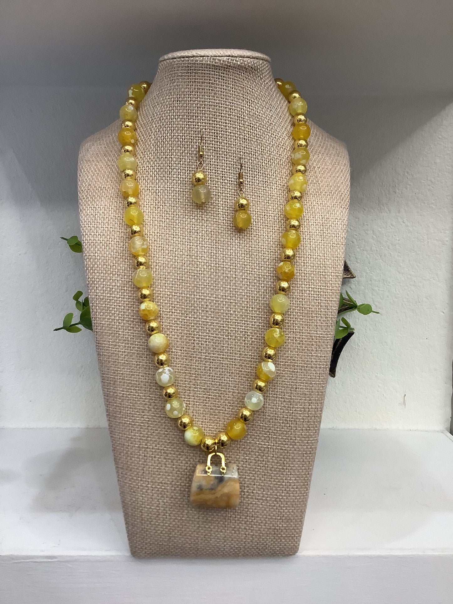 Agate Gemstones Handmade Artisan  Necklace Set w/ Matching Earrings (18” long + 2”extender)