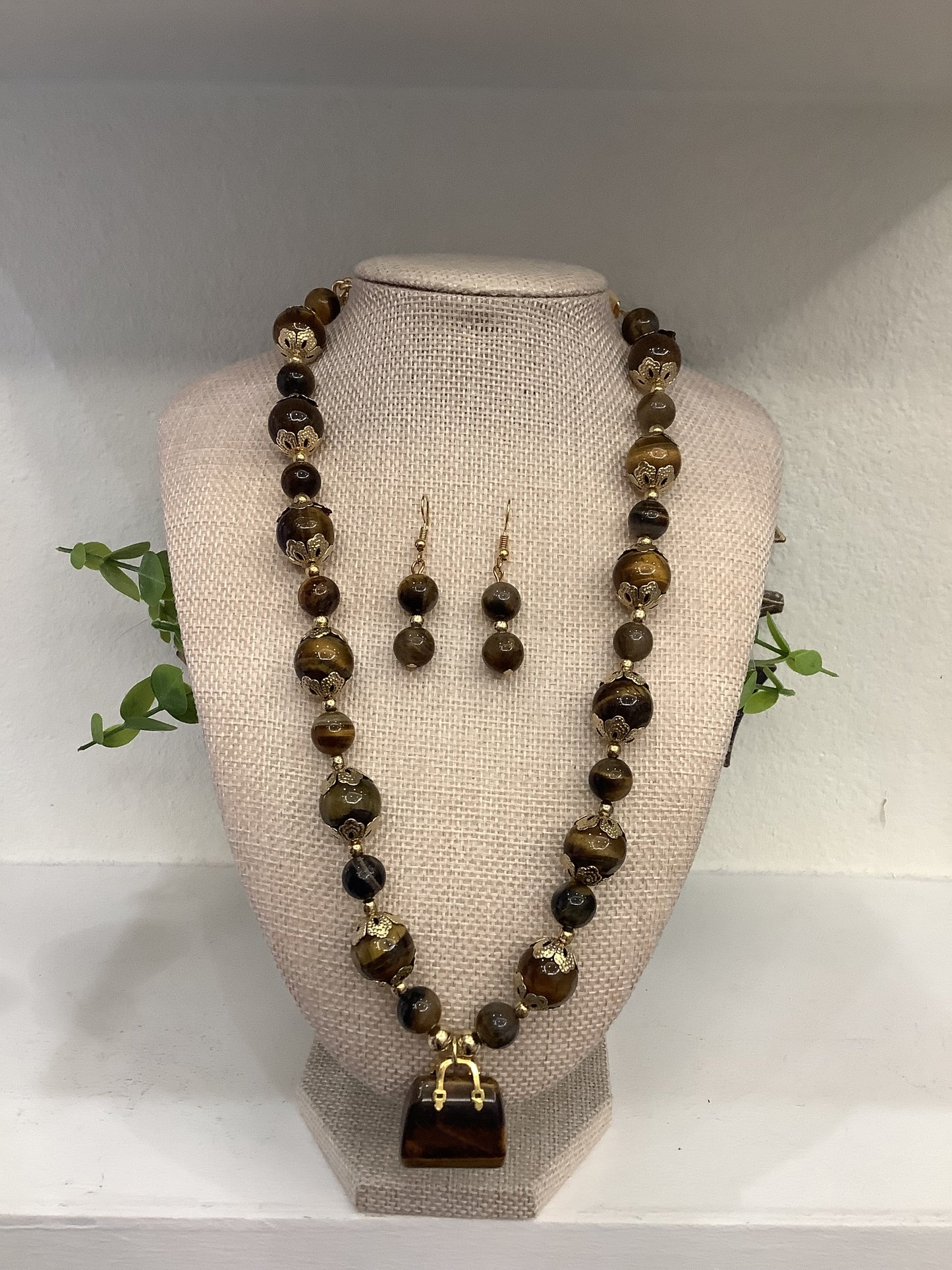 Agate Gemstones Handmade Artisan  Necklace Set w/ Matching Earrings (18” long + 2”extender)