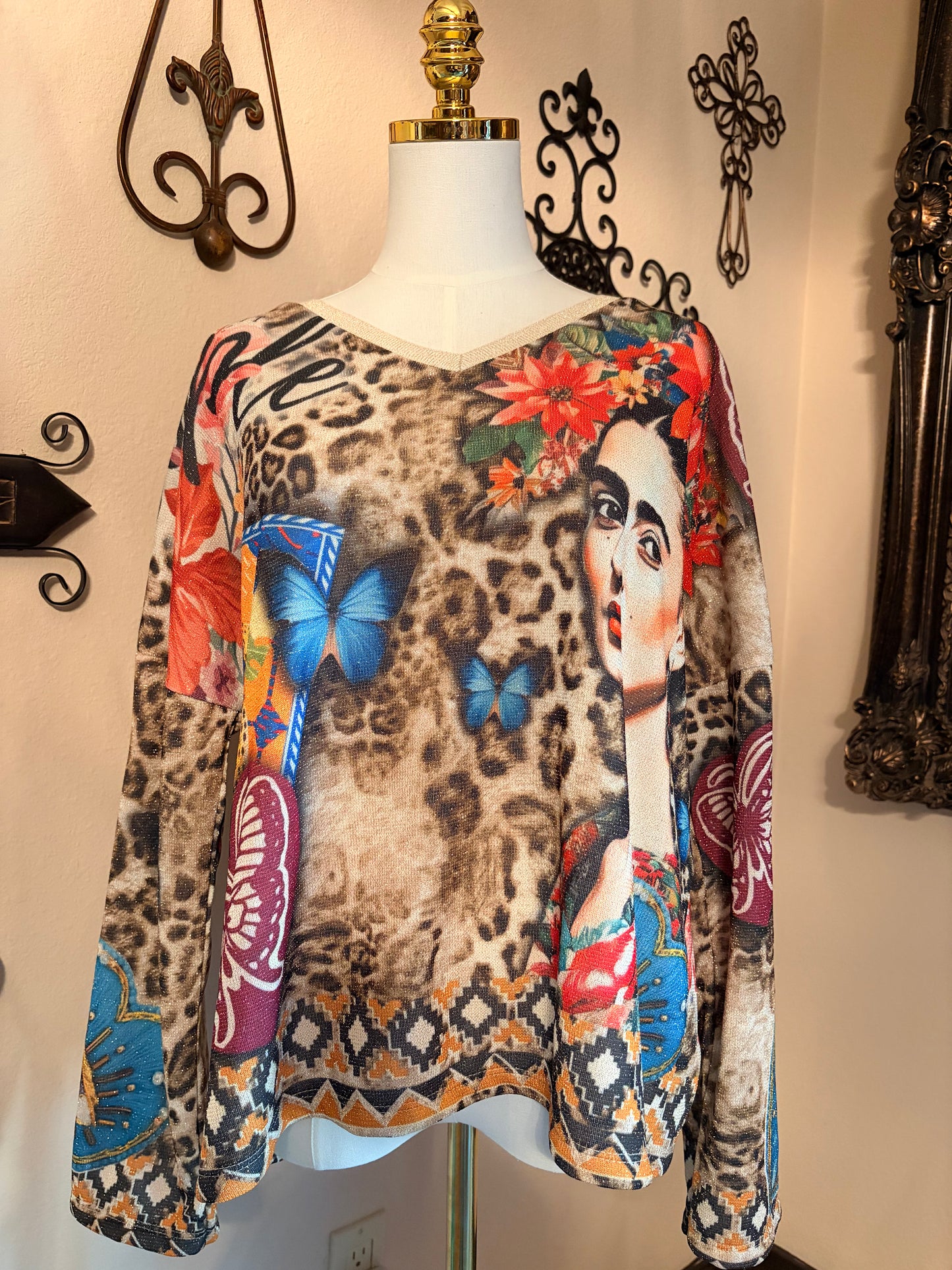 Frida loves Butterflies Light Italian Sweater