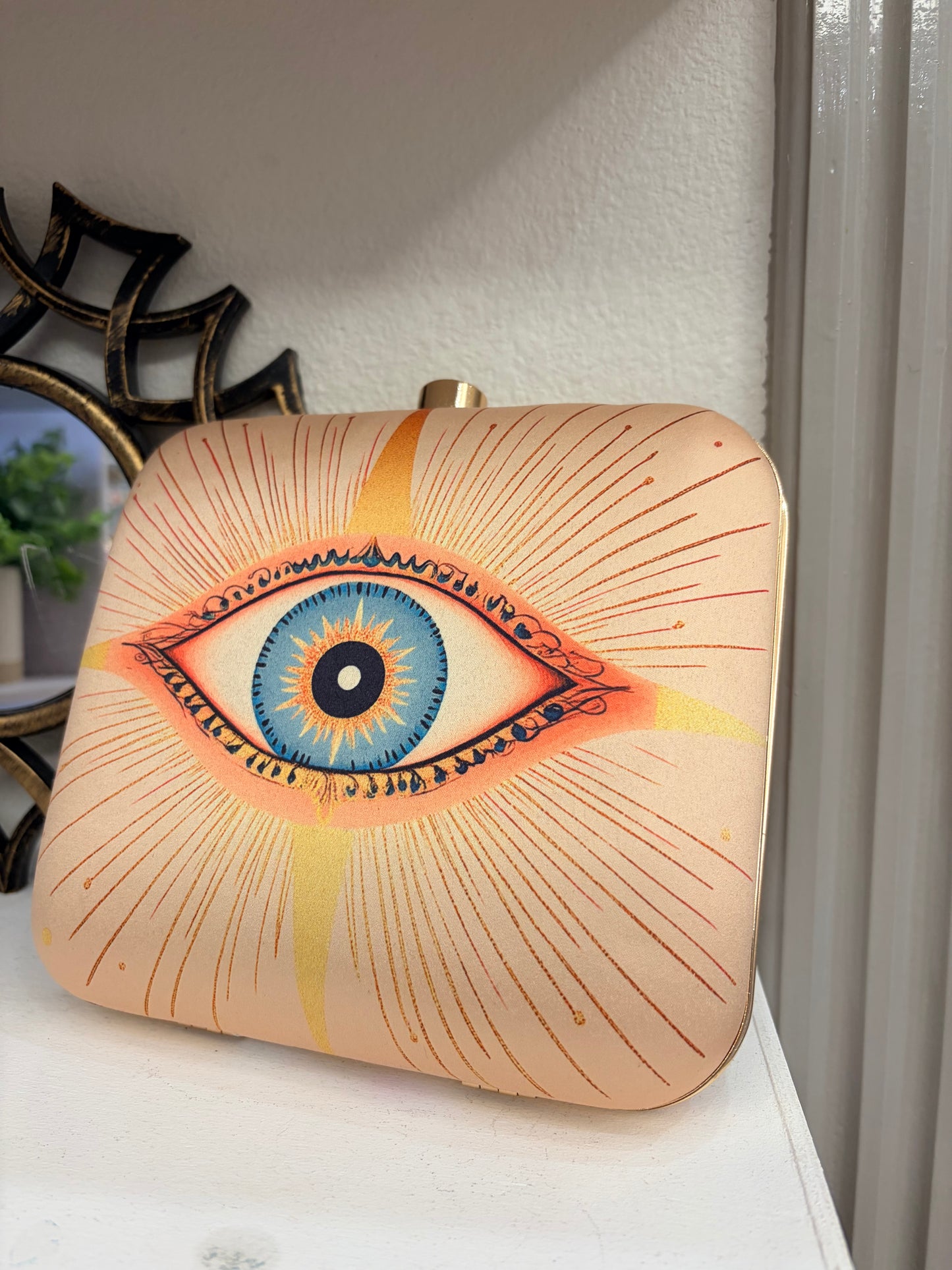 The All-Eyes-On-You Clutch/Handbag