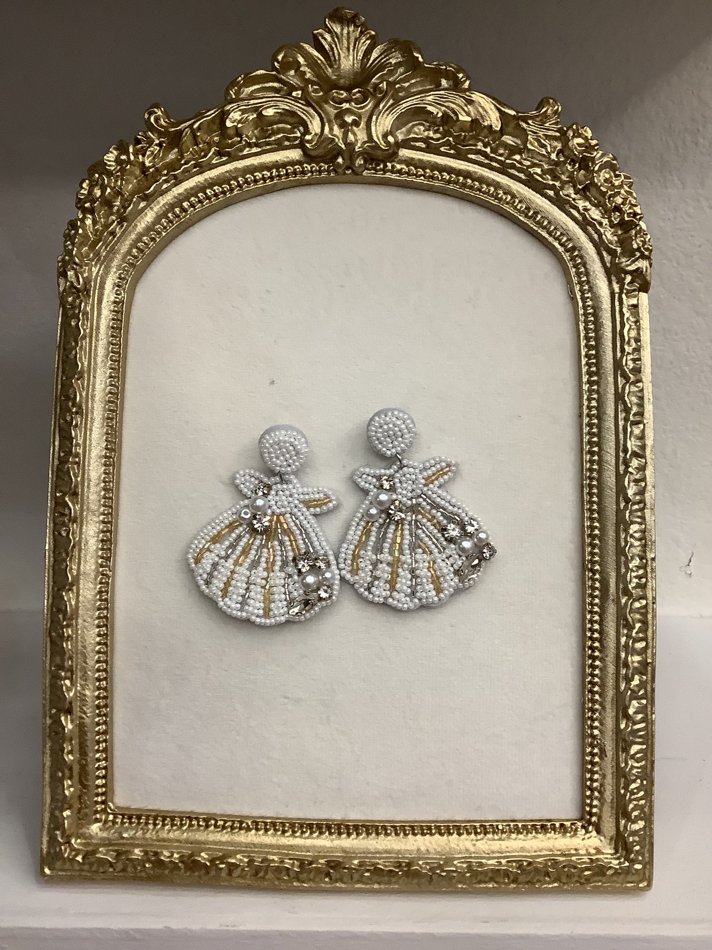Seashell Beaded Sparkly Earrings
