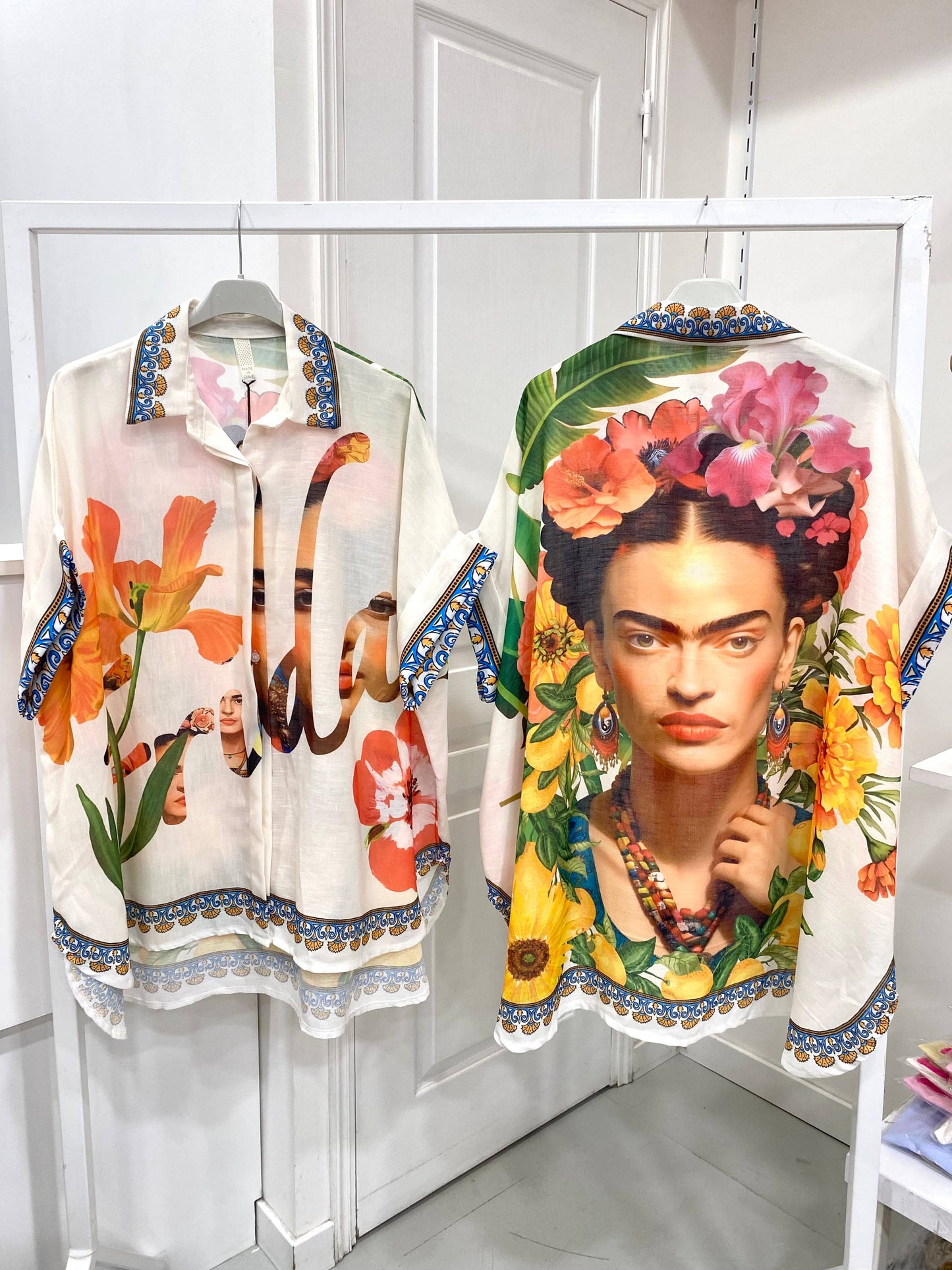 Frida goes Tropical- Italian Printed Top